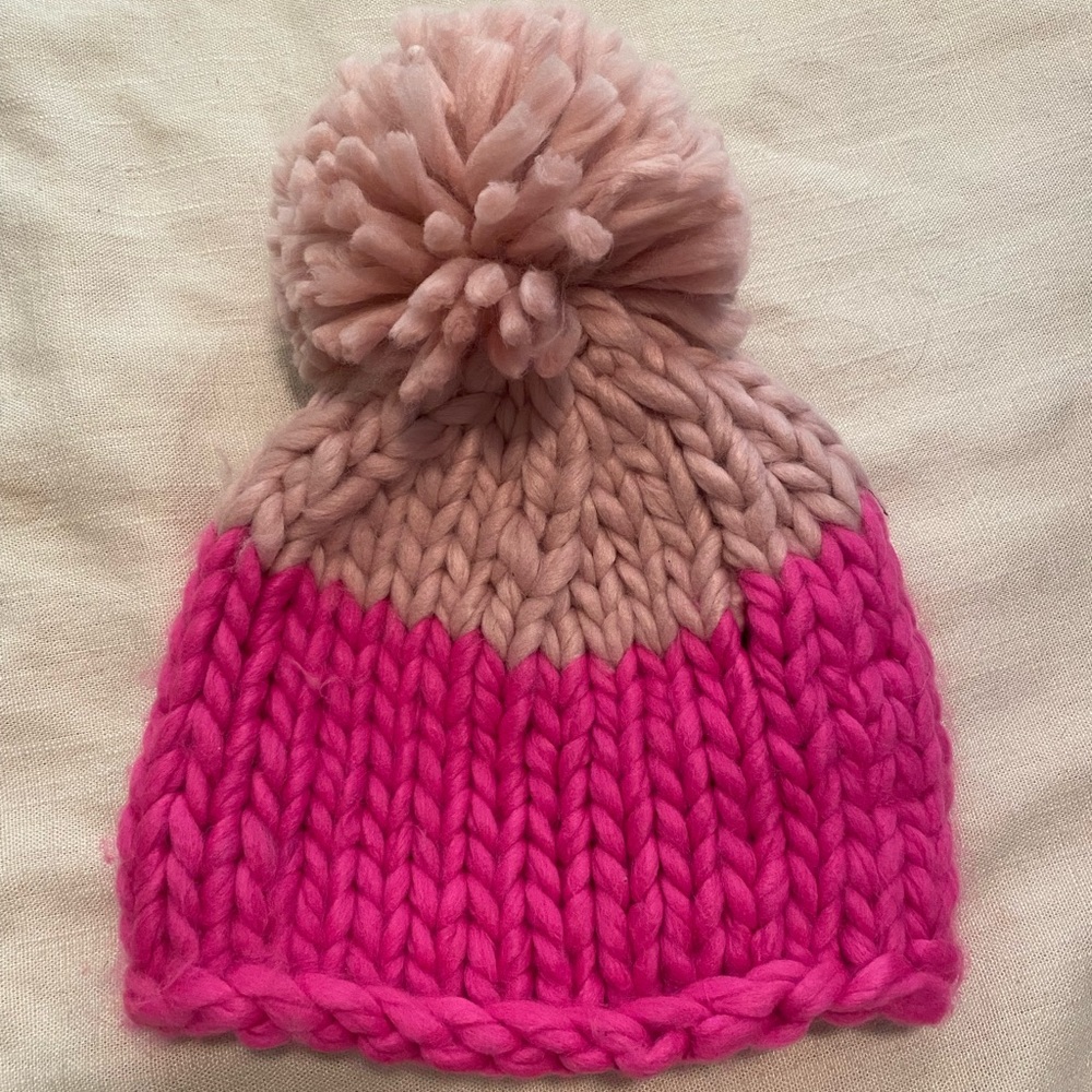Free people pink knitted beanie (O/S)